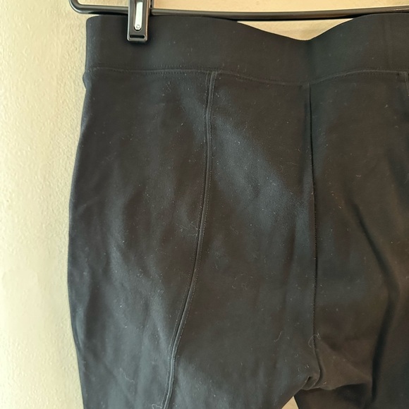 Old Navy Stevie Black Ankle Ponte Pants Size M - Picture 5 of 6